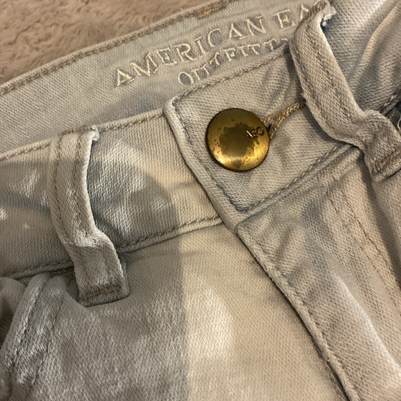 American Eagle shorts size 2 super stretch - Picture 3 of 3